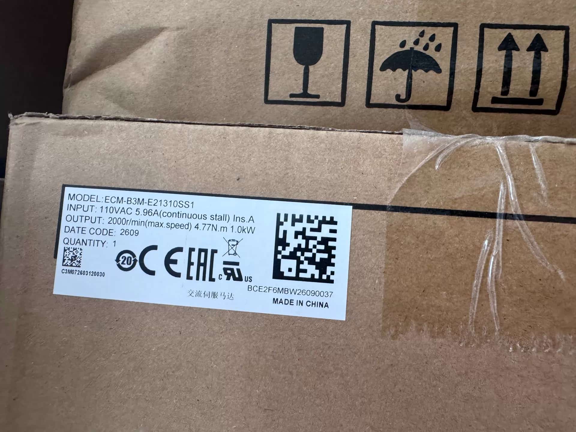 100% العلامة التجارية الجديدة الأصلية والحقيقية دلتا ECM-B3M-E21310SS1 محولات التردد محرك سيرفو