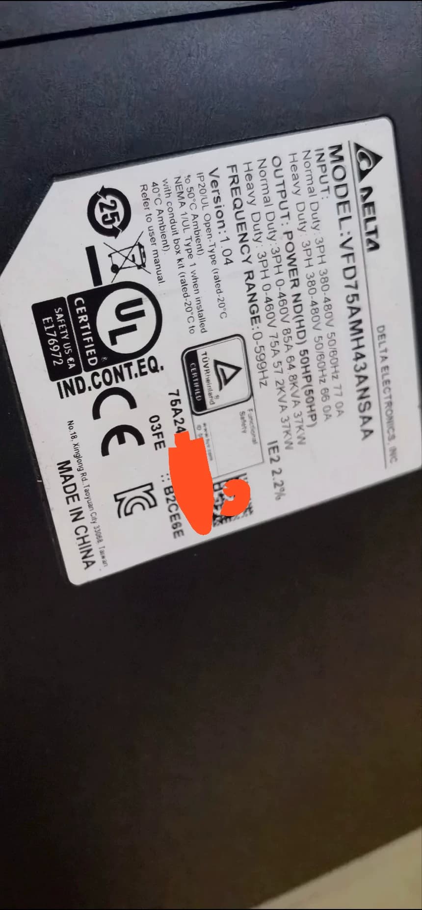 100% العلامة التجارية الجديدة الأصلية والحقيقية دلتا VFD75AMH43ANSAA(37KW) محولات التردد محرك سيرفو
