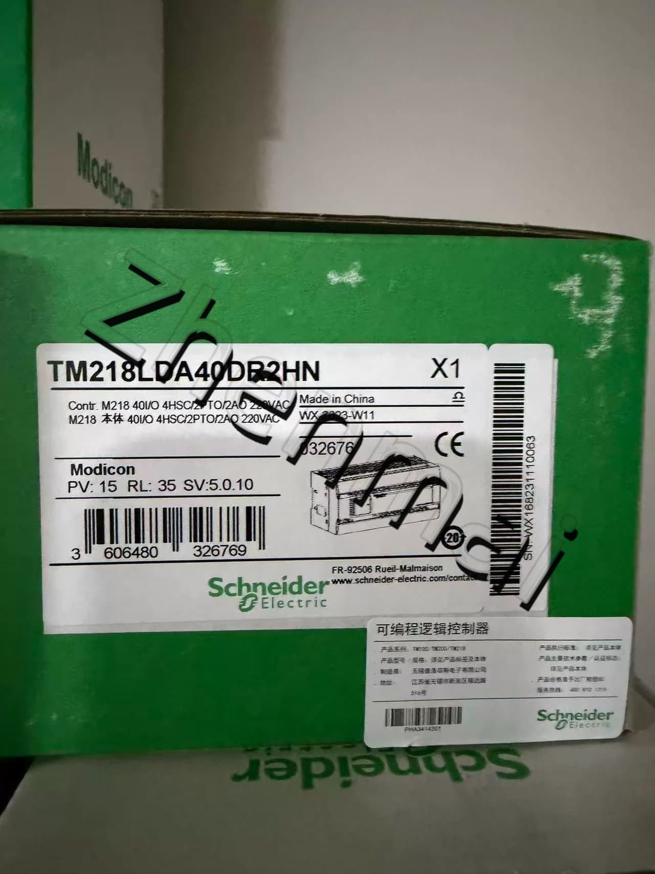 محولات التردد TM218LDA40DR2HN Schneider TM218LDA40DR2HN جديدة ومبتكرة وأصلية بنسبة 100%، وقواطع الدائرة، والموصلات، وأجهزة الحماية
