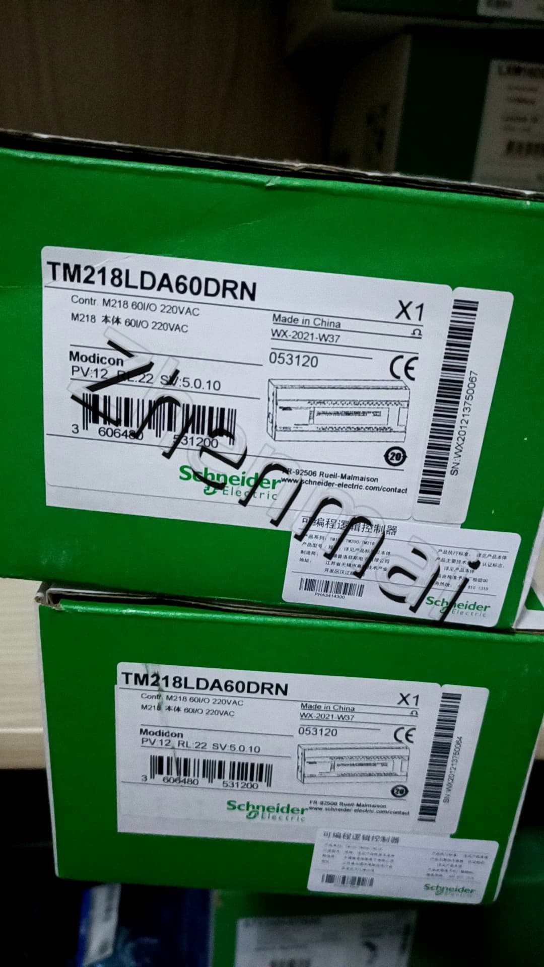 محولات التردد TM218LDA60DRN Schneider TM218LDA60DRN جديدة ومبتكرة وأصلية بنسبة 100%، وقواطع الدائرة، والموصلات، وأجهزة الحماية