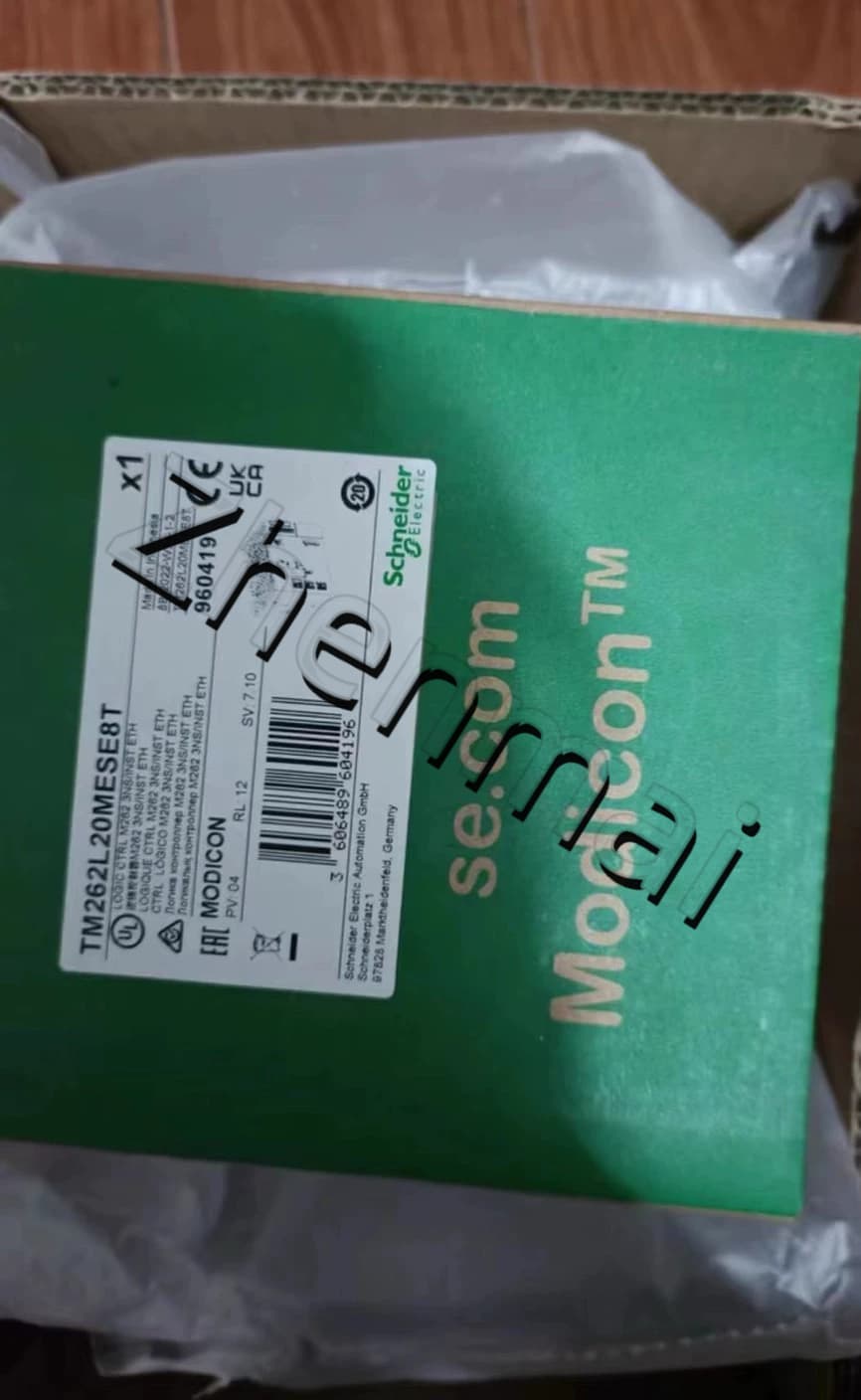 محولات التردد Schneider TM262L20MESE8T جديدة ومبتكرة وأصلية بنسبة 100%، وقواطع الدائرة، والموصلات، وأجهزة الحماية
