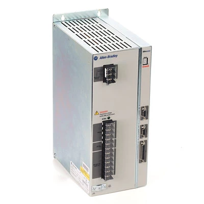 محرك سيرفو من سلسلة Allen-Bradley 2098-DSD-075X Ultra3000