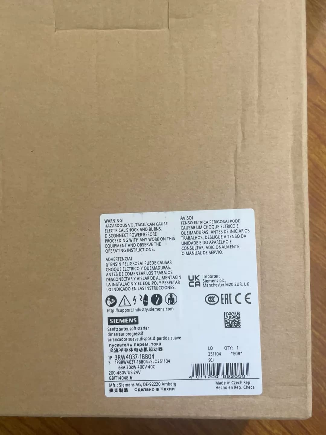 العلامة التجارية الجديدة، الأصلية، مباشرة من المصنع Siemens 3RW4037-1BB04 Soft Starter SIRIUS SOFT STARTER