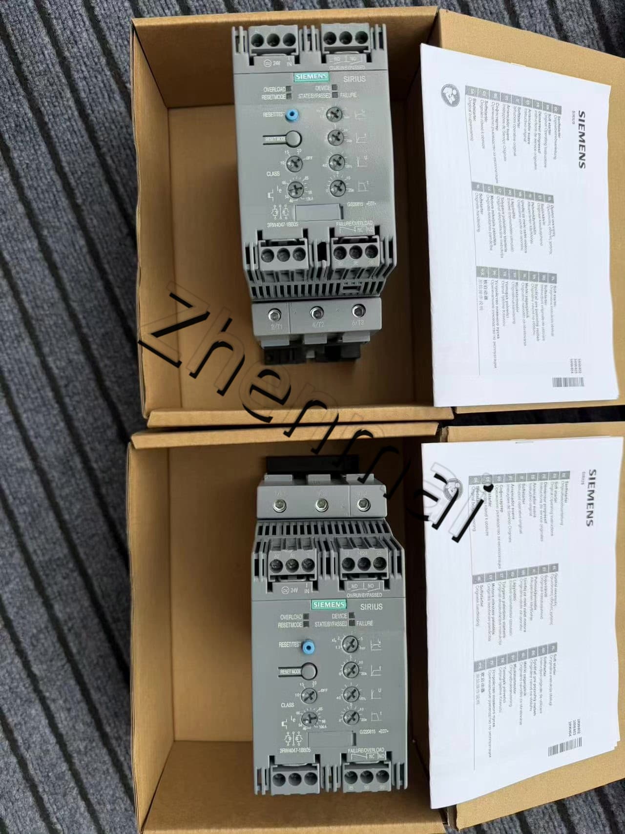العلامة التجارية الجديدة، الأصلية، مباشرة من المصنع Siemens 3RW4047-1BB05 Soft Starter SIRIUS SOFT STARTER