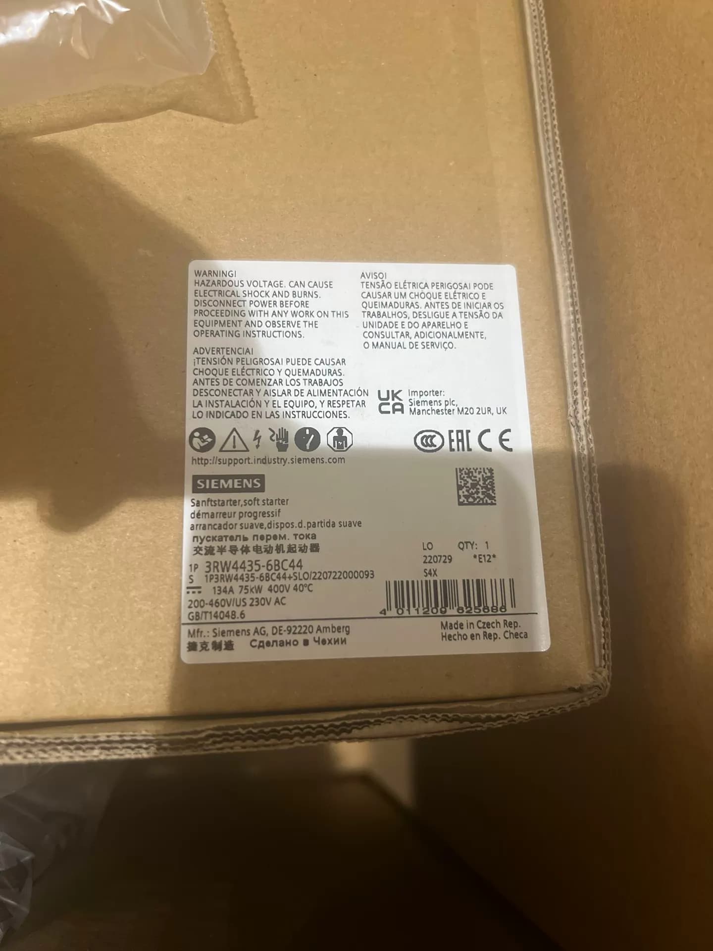 العلامة التجارية الجديدة، الأصلية، مباشرة من المصنع Siemens 3RW4435-6BC44 Soft Starter SIRIUS SOFT STARTER