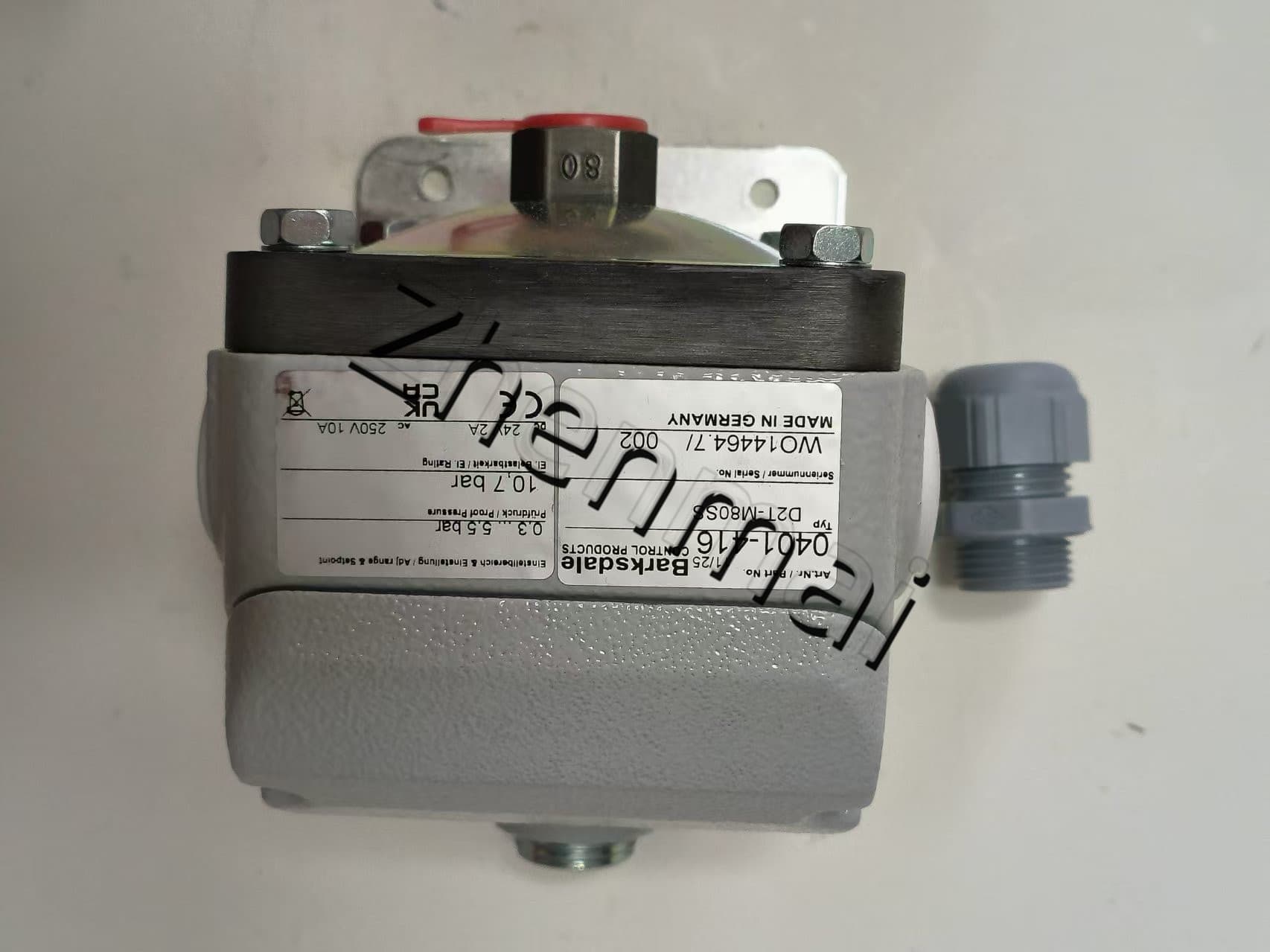 العلامة التجارية الجديدة الأصلي باركسديل 0401-416 D2T-M80SS استشعار الضغط مستوى التبديل تدفق التبديل مفتاح الضغط شحن سريع