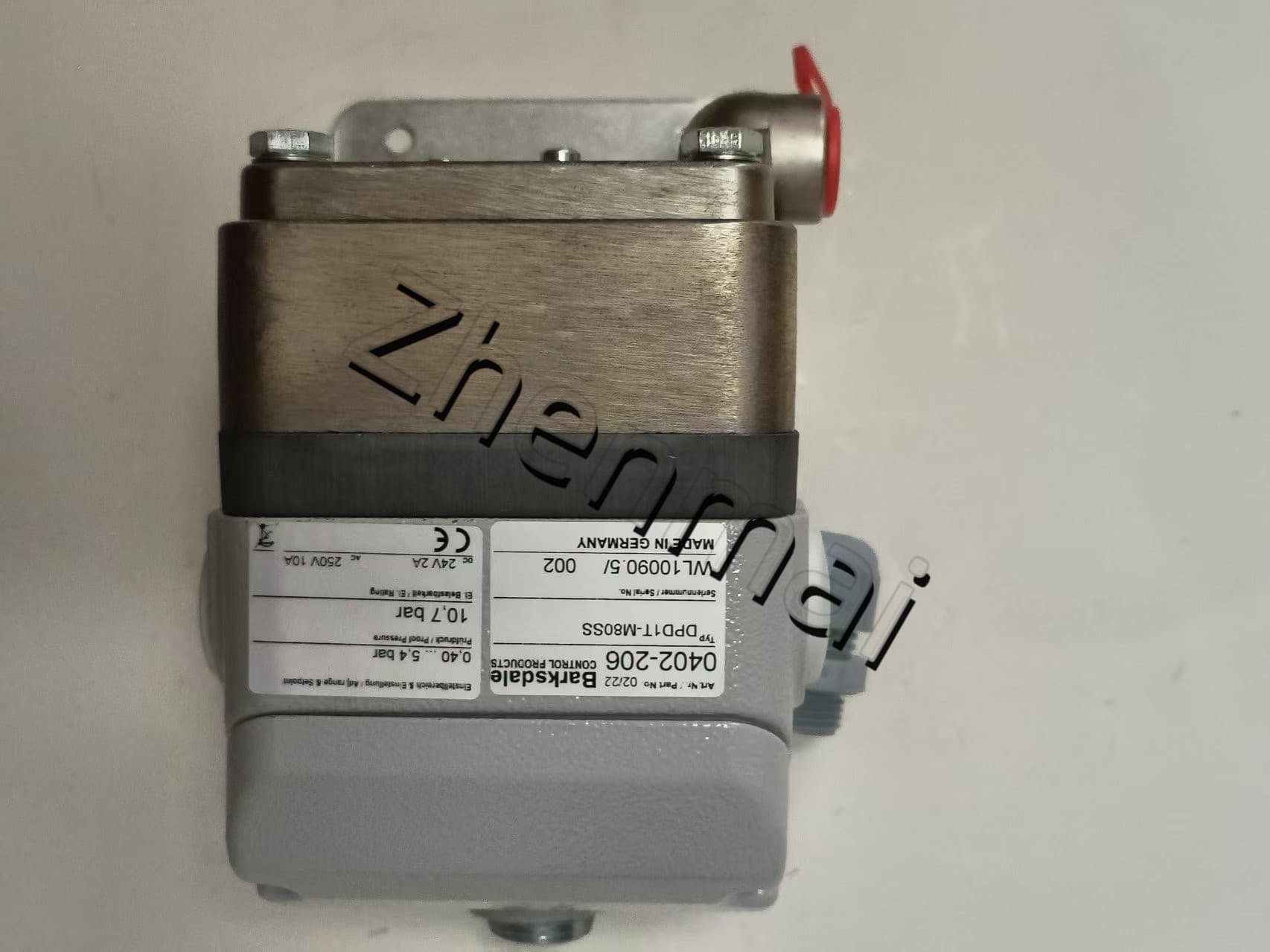 العلامة التجارية الجديدة الأصلي باركسديل 0402-206 DPD1T-M80SS استشعار الضغط مستوى التبديل تدفق التبديل مفتاح الضغط شحن سريع