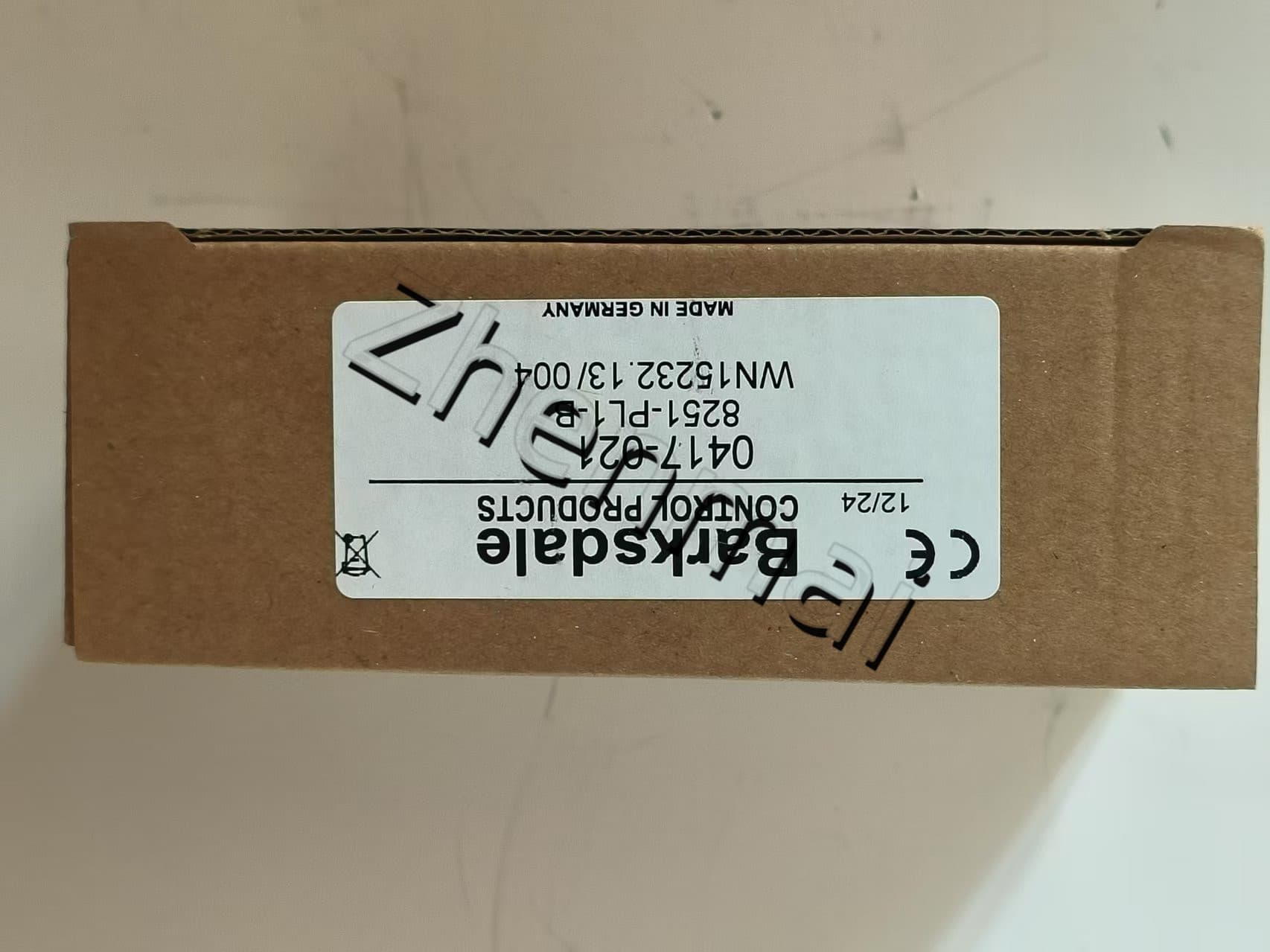 العلامة التجارية الجديدة الأصلي باركسديل 8251-PL1-B 0417-021 استشعار الضغط مستوى التبديل تدفق التبديل مفتاح الضغط شحن سريع