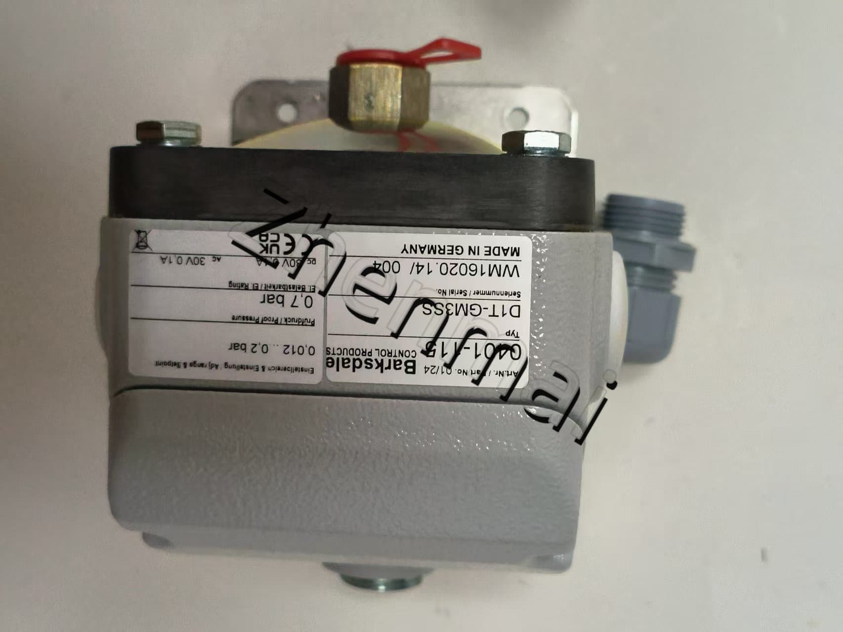 العلامة التجارية الجديدة الأصلي باركسديل D1T-GM3SS 0401-115 استشعار الضغط مستوى التبديل تدفق التبديل مفتاح الضغط شحن سريع